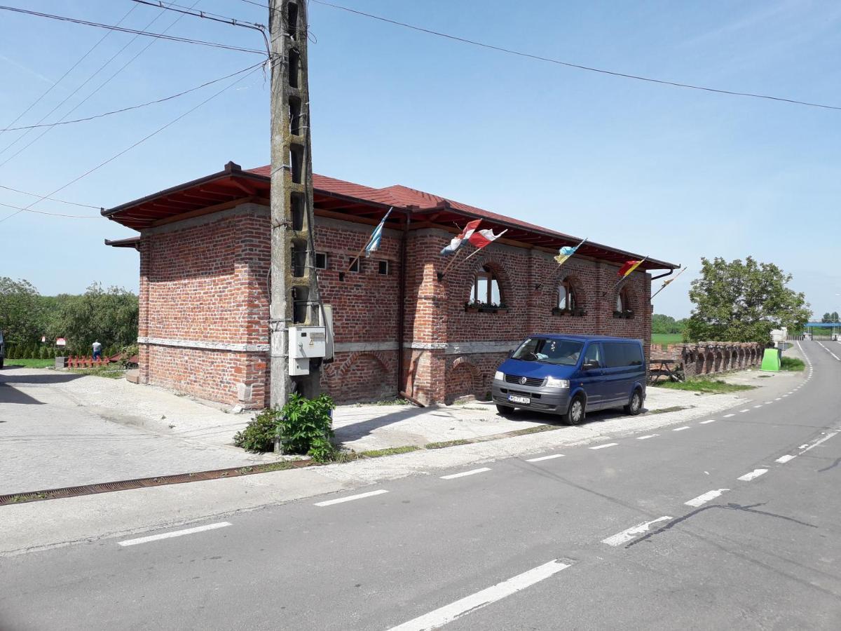 Westmotelrestaurant Padurea Urziceni Exterior foto